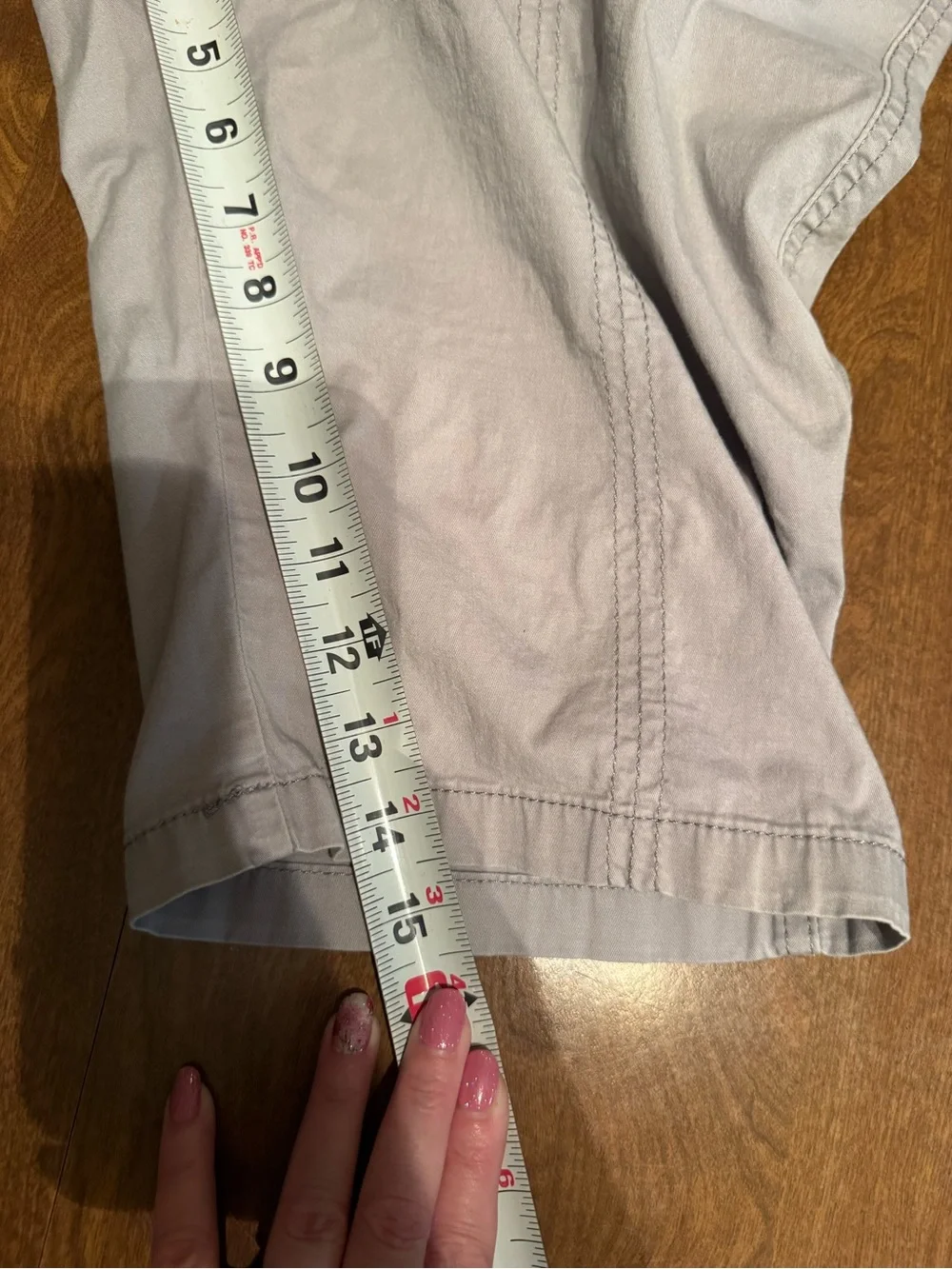 Women's Light beige Cargo Shorts — Comfortable Everyday Fit